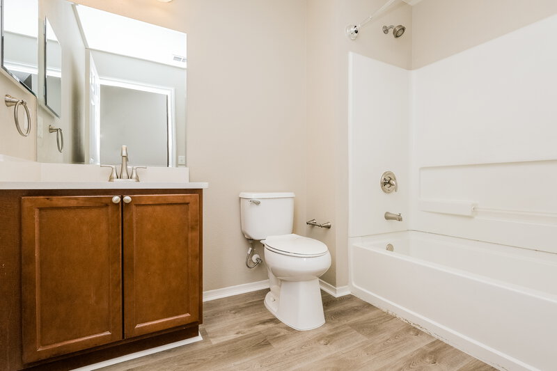 3,270/Mo, 4300 Fieldview Cir Wesley Chapel, FL 33545 Bathroom View