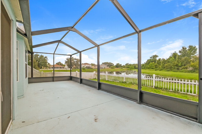 1,925/Mo, 12710 Evington Point Dr Riverview, FL 33579 Sun Room View