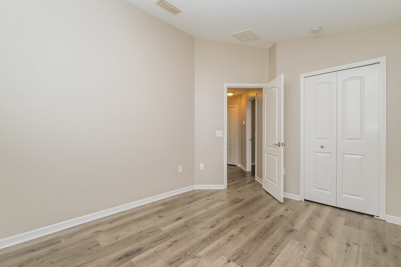 1,925/Mo, 12710 Evington Point Dr Riverview, FL 33579 Bedroom View 3
