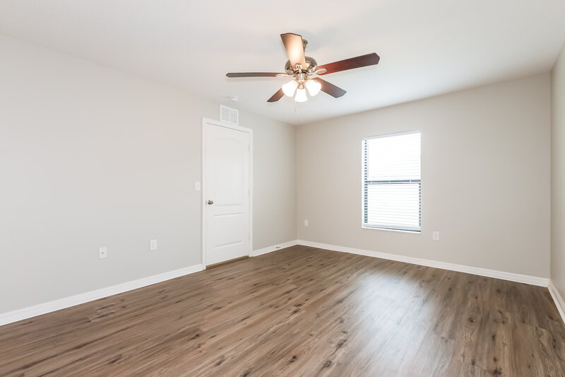 1,980/Mo, 1714 Chatham Green Cir Ruskin, FL 33570 Main Bedroom View