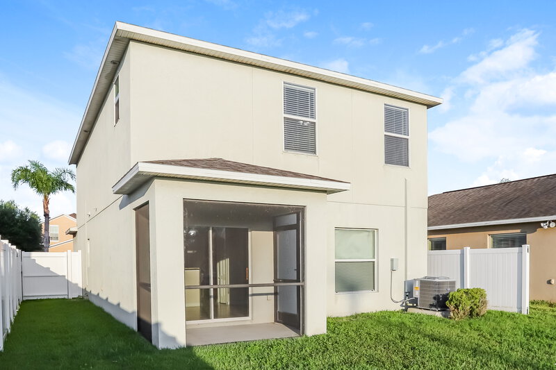 2,355/Mo, 1049 Seminole Sky Dr Ruskin, FL 33570 Rear View