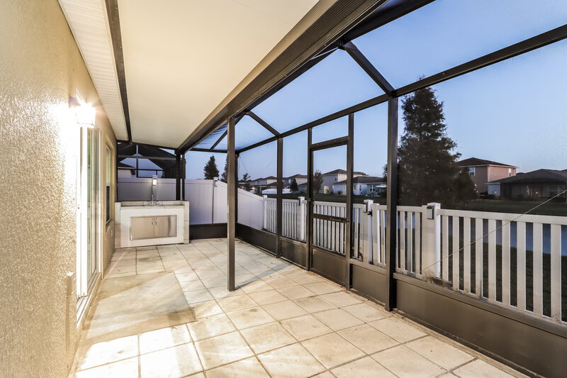 2,125/Mo, 10617 Laguna Plains Dr Riverview, FL 33578 Sun Room View