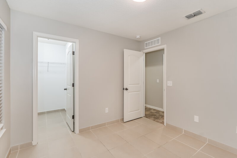 2,125/Mo, 10617 Laguna Plains Dr Riverview, FL 33578 Bedroom View