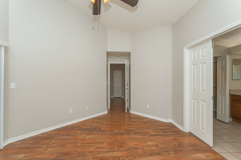 2,435/Mo, 1735 Wakefield Dr Brandon, FL 33511 Main Bedroom View 2