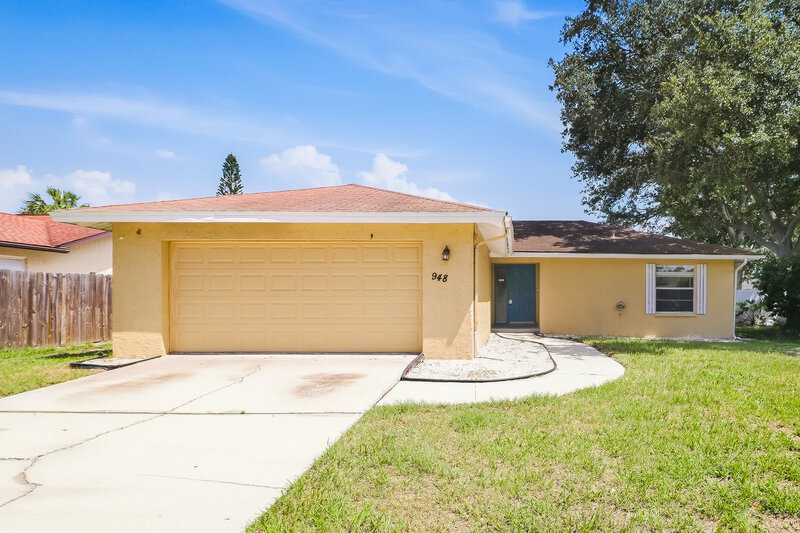 2,390/Mo, 948 16th Ln Palm Harbor, FL 34683 External View