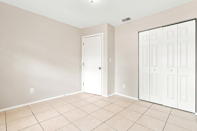 2,390/Mo, 948 16th Ln Palm Harbor, FL 34683 Primary Bedroom View