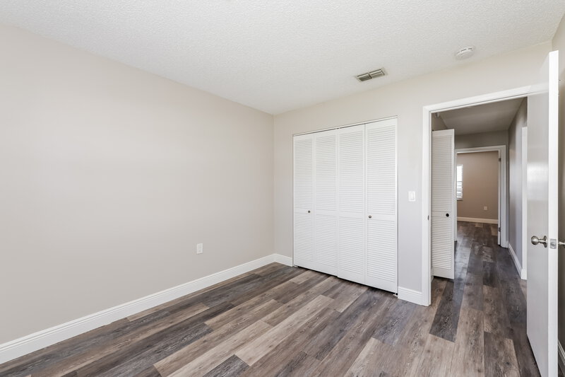 2,290/Mo, 1718 Dove Field Pl Brandon, FL 33510 Bedroom View 3