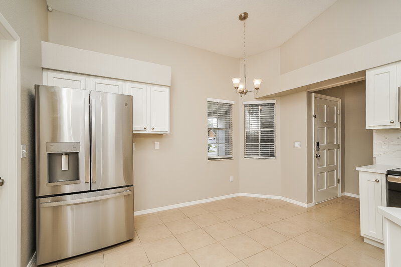 2,355/Mo, 1208 Rinkfield Pl Brandon, FL 33511 Kitchen View 3