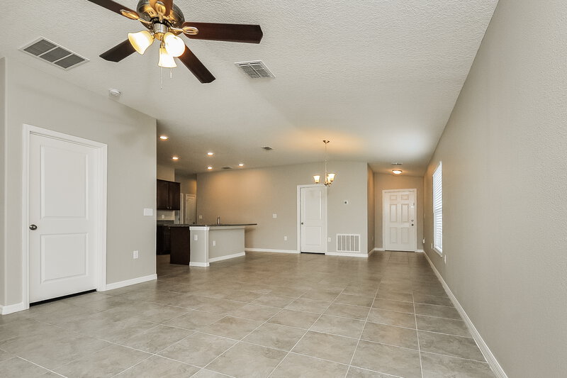 4,030/Mo, 6714 Trent Creek Dr Ruskin, FL 33573 Living Room View 2