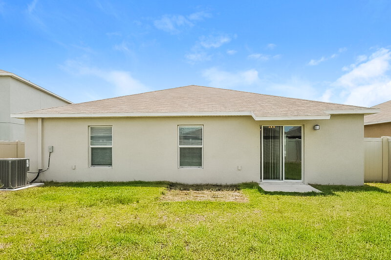 4,030/Mo, 6714 Trent Creek Dr Ruskin, FL 33573 Rear View