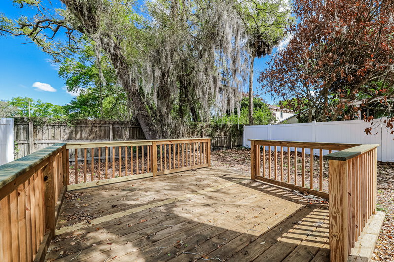 2,195/Mo, 8730 Morrison Oaks Ct Temple Terrace, FL 33637 Deck View