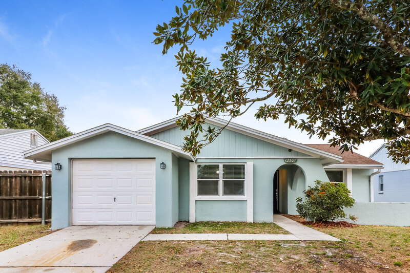 2,350/Mo, 12507 Mondragon Dr Tampa, FL 33625 External View