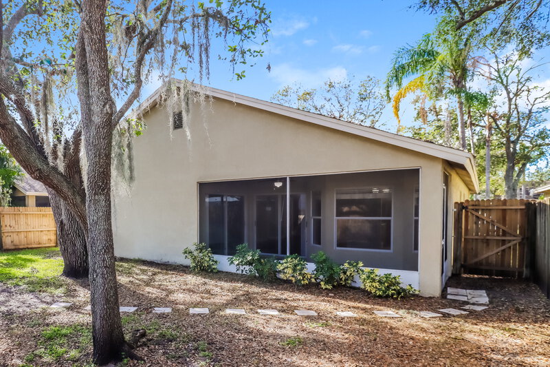 2,335/Mo, 4532 Preston Woods Dr Valrico, FL 33596 Rear View