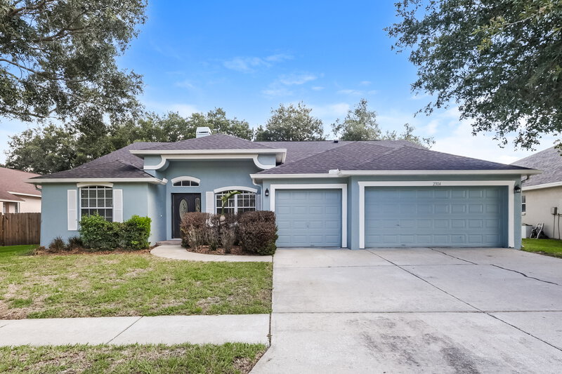 2,800/Mo, 2304 Golf Manor Blvd Valrico, FL 33596 External View