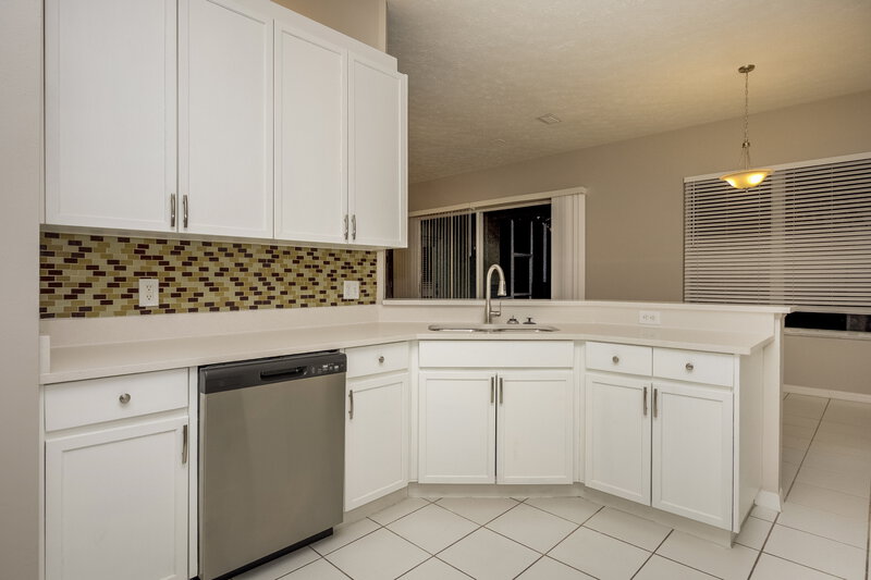 3,205/Mo, 2304 Golf Manor Blvd Valrico, FL 33596 Misc View 4