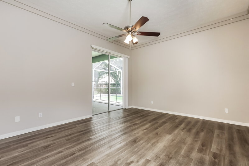 2,800/Mo, 2304 Golf Manor Blvd Valrico, FL 33596 Main Bedroom View