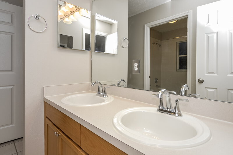 3,205/Mo, 2304 Golf Manor Blvd Valrico, FL 33596 Misc View 13