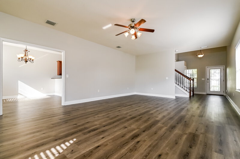 2,615/Mo, 11137 Irish Moss Ave Riverview, FL 33569 Living Room View