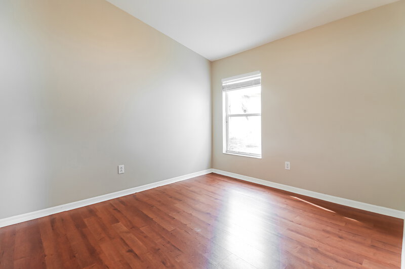 1,850/Mo, 12637 Adventure Dr Riverview, FL 33579 Bedroom View