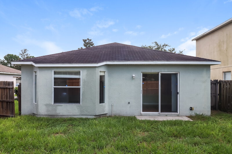 1,850/Mo, 12637 Adventure Dr Riverview, FL 33579 Rear View