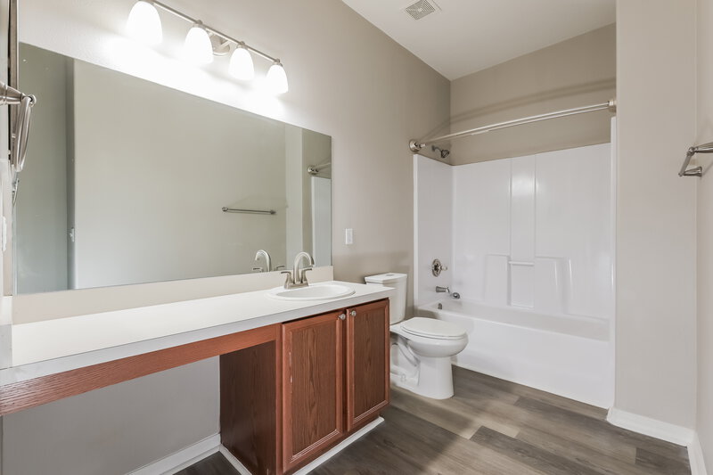 2,105/Mo, 11171 Golden Silence Dr Riverview, FL 33579 Main Bedroom View 2