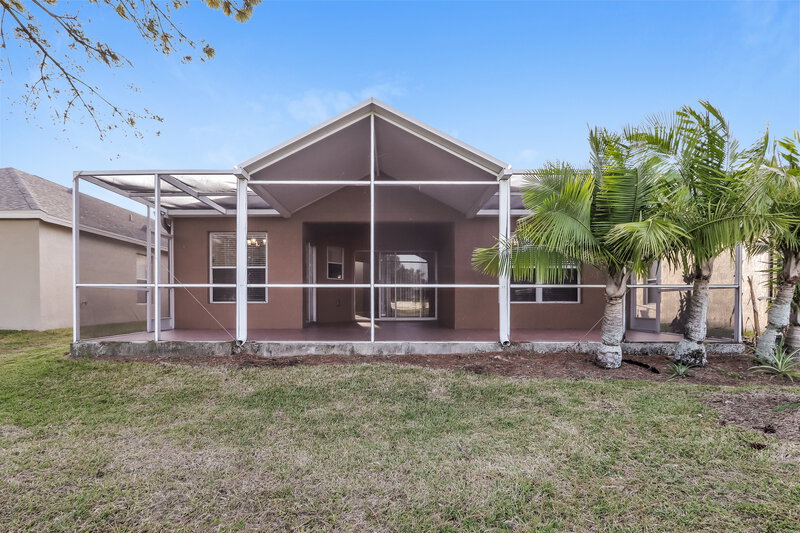 1,895/Mo, 5103 Gato del Sol Cir Wesley Chapel, FL 33544 Rear View