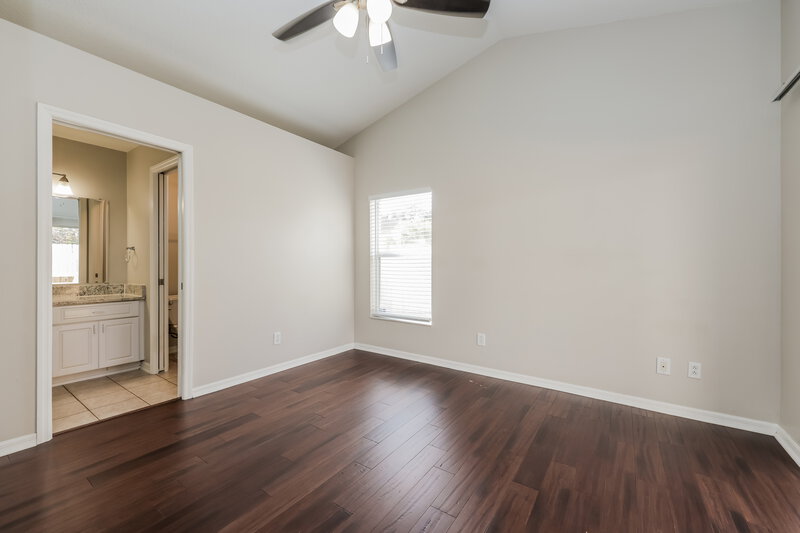 2,105/Mo, 8522 Hawbuck St Trinity, FL 34655 Main Bedroom View