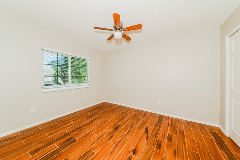 2,365/Mo, 12947 Fennway Ridge Dr Riverview, FL 33579 Bedroom View 2