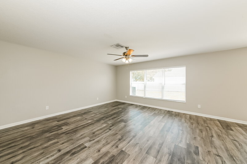 2,195/Mo, 11025 Golden Silence Dr Riverview, FL 33579 Living Room View 2