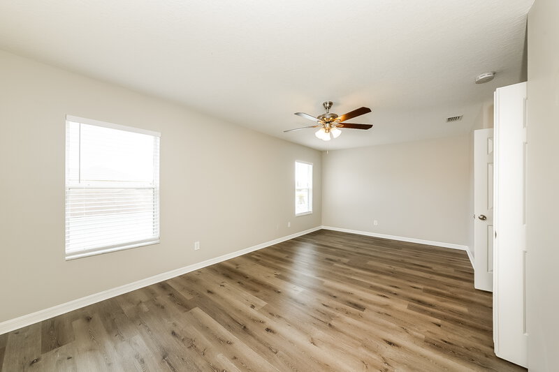 2,195/Mo, 11025 Golden Silence Dr Riverview, FL 33579 Main Bedroom View 2