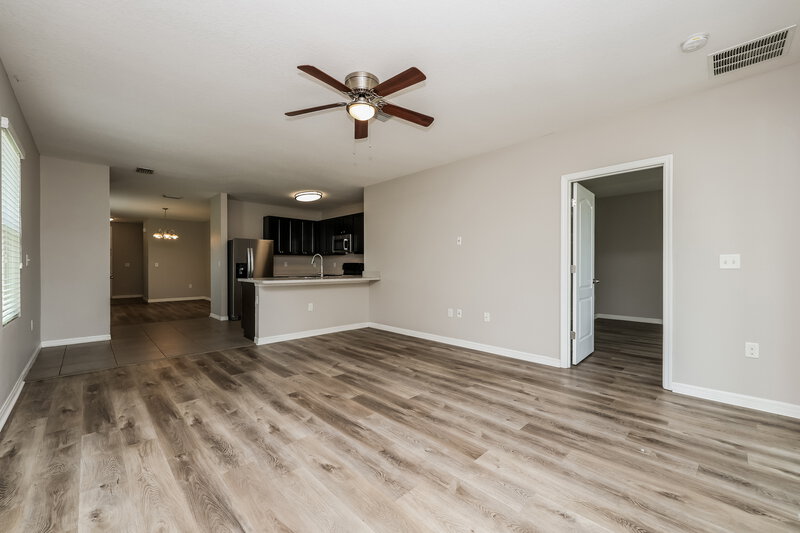 2,140/Mo, 10540 Whispering Hammock Dr Riverview, FL 33578 Living Room View