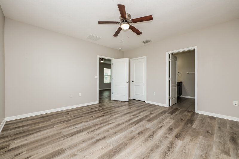 2,140/Mo, 10540 Whispering Hammock Dr Riverview, FL 33578 Main Bedroom View 2