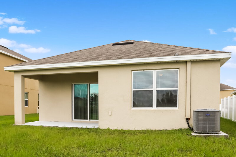 2,160/Mo, 10540 Whispering Hammock Dr Riverview, FL 33578 Rear View 2