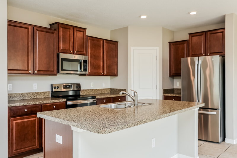 2,320/Mo, 6507 Trent Creek Dr Sun City Center, FL 33573 Kitchen View