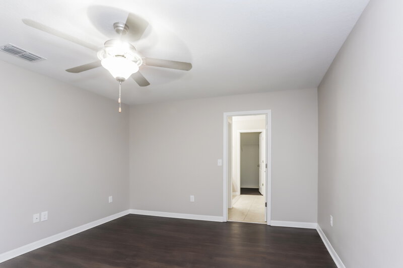 2,305/Mo, 6507 Trent Creek Dr Sun City Center, FL 33573 Main Bedroom View 2