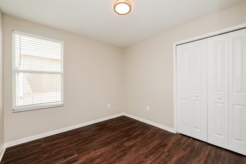 2,320/Mo, 6507 Trent Creek Dr Sun City Center, FL 33573 Bedroom View