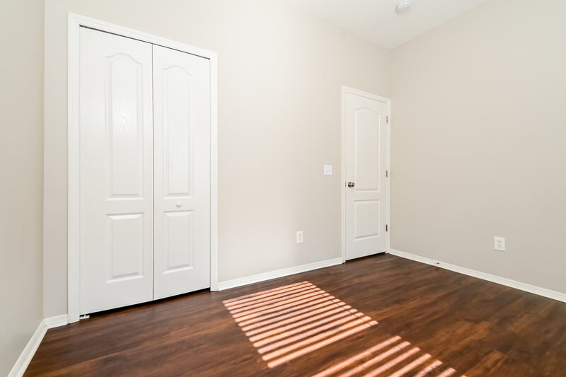 1,800/Mo, 7601 Devonbridge Garden Way Apollo Beach, FL 33572 Bedroom View 4