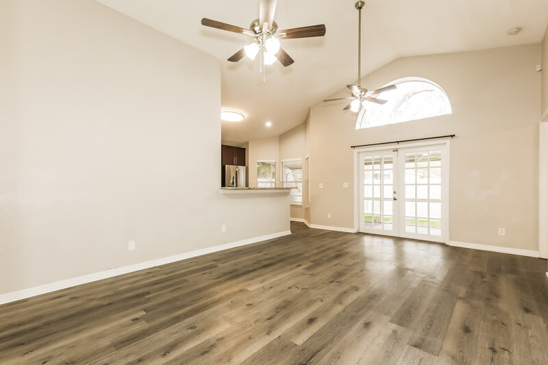 2,035/Mo, 2524 Gotham Way Valrico, FL 33596 Living Room View 2