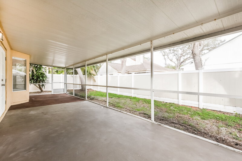 2,035/Mo, 2524 Gotham Way Valrico, FL 33596 Sun Room View