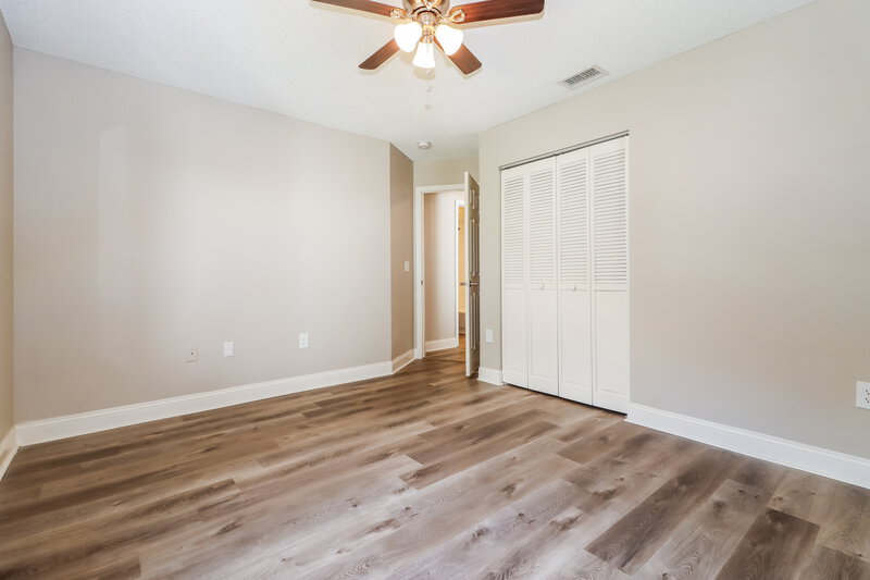 2,040/Mo, 10917 Freemont Dr New Port Richey, FL 34654 Bedroom View