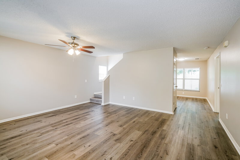 3,590/Mo, 1424 Dew Bloom Rd Valrico, FL 33594 Living Room View