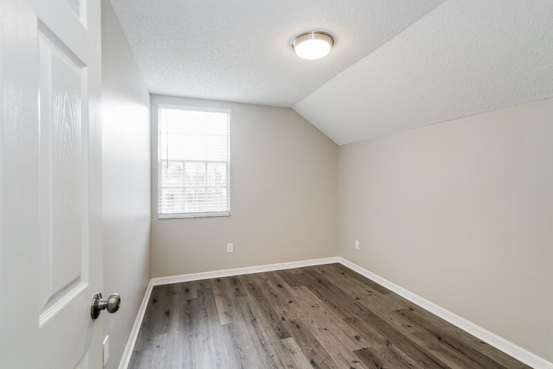 3,590/Mo, 1424 Dew Bloom Rd Valrico, FL 33594 Bedroom View 3