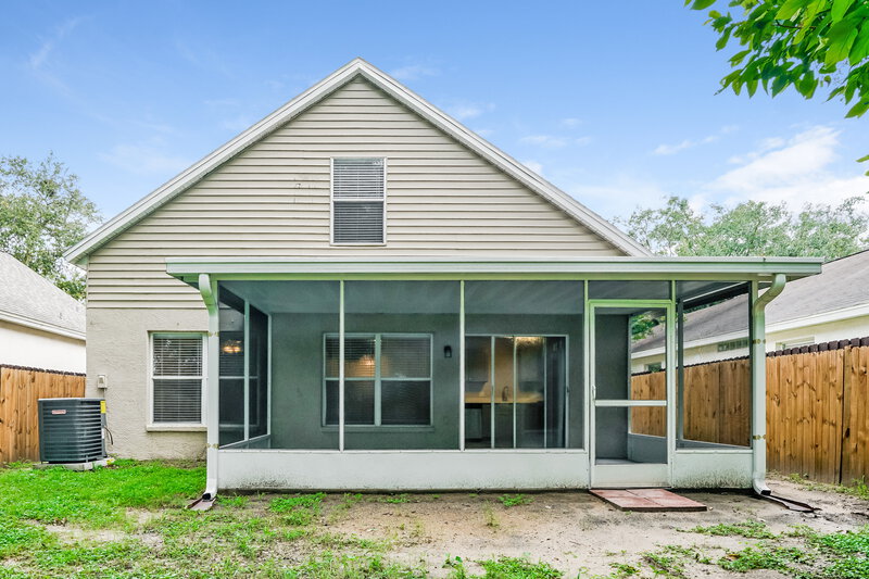 3,590/Mo, 1424 Dew Bloom Rd Valrico, FL 33594 Rear View