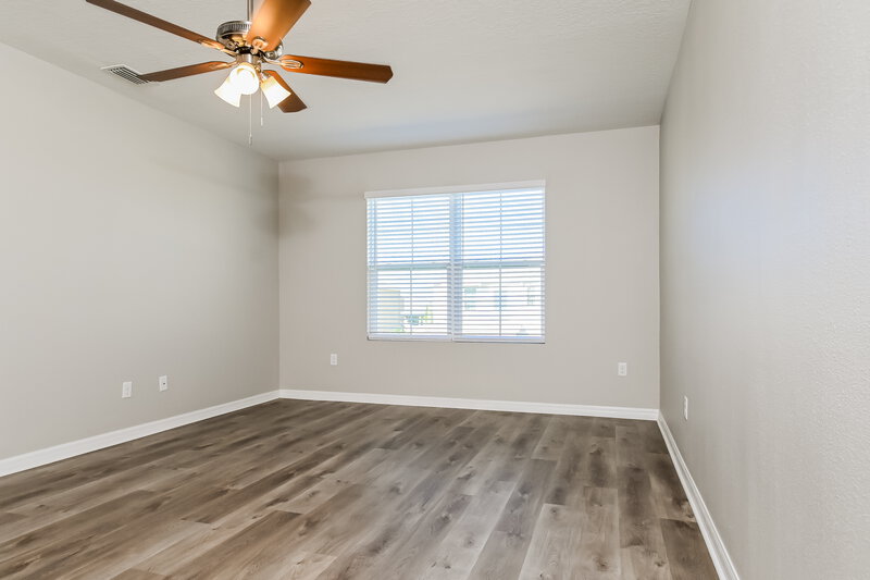 2,755/Mo, 12012 Gillingham Harbor Ln Gibsonton, FL 33534 Main Bedroom View