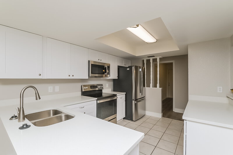 2,465/Mo, 4617 Parkway Blvd Land O Lakes, FL 34639 Bedroom View 2