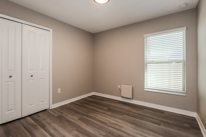 1,930/Mo, 7240 Salt River Ave Sun City Center, FL 33573 Bedroom View