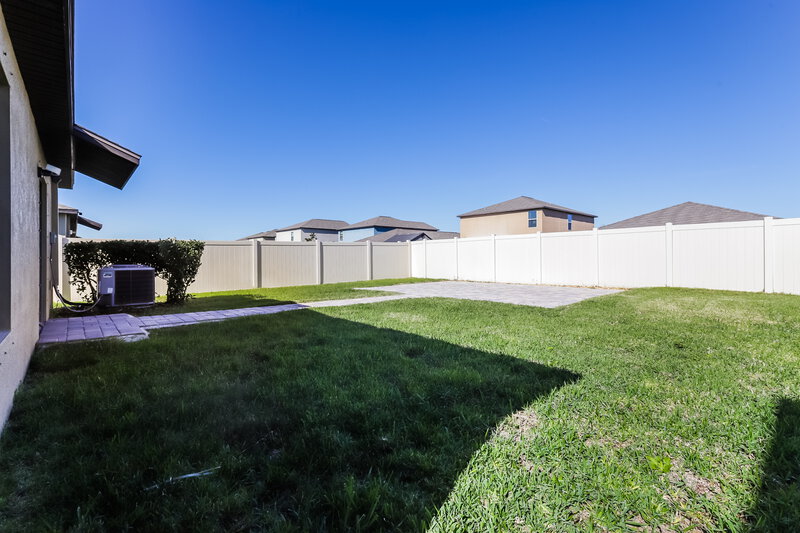 1,930/Mo, 7240 Salt River Ave Sun City Center, FL 33573 Rear View 2