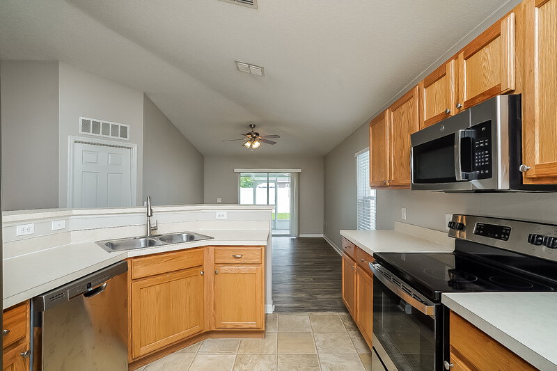 3,650/Mo, 3245 Bellericay Ln Land O Lakes, FL 34638 Kitchen View