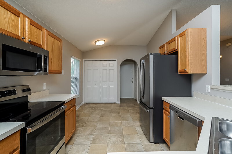 3,650/Mo, 3245 Bellericay Ln Land O Lakes, FL 34638 Kitchen View 2