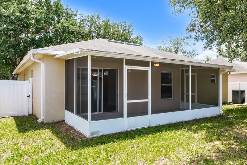 2,255/Mo, 3245 Bellericay Ln Land O Lakes, FL 34638 Rear View 2